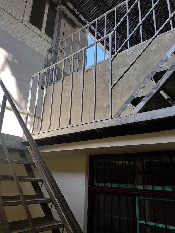 履舍民宿footinn Taitung Bagian luar foto