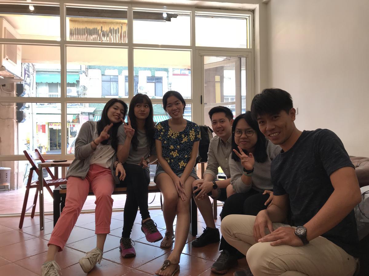 履舍民宿footinn Taitung Bagian luar foto